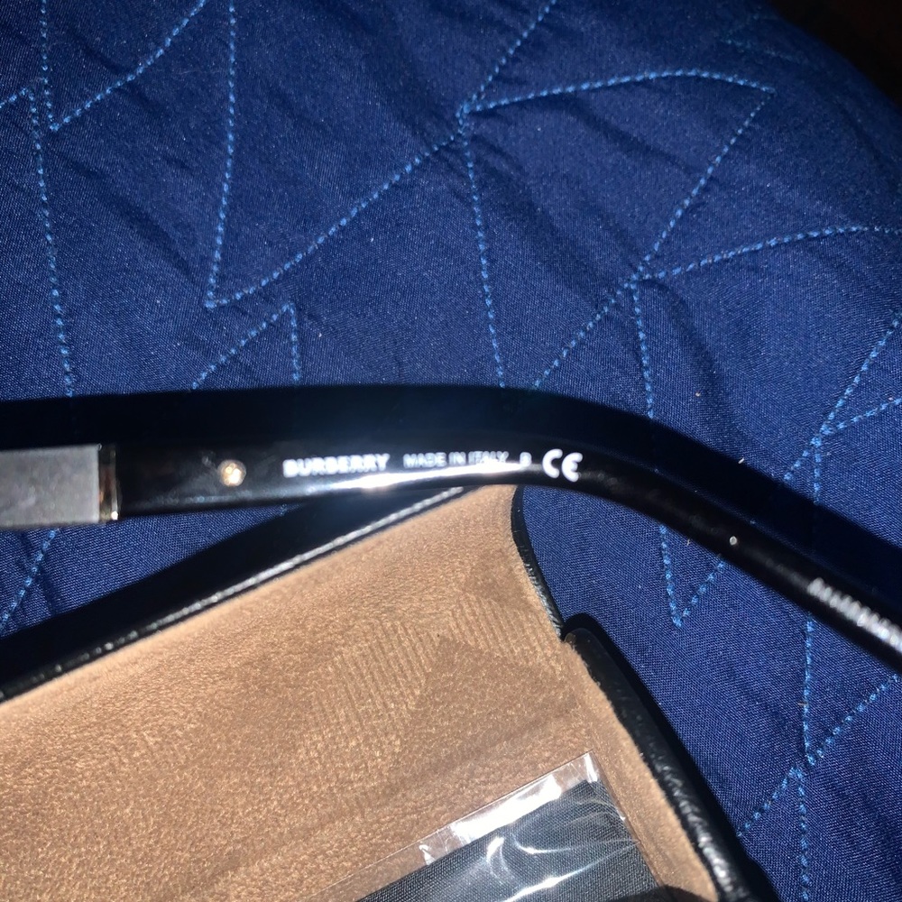 Burberry glasses - Picture 4 of 4
